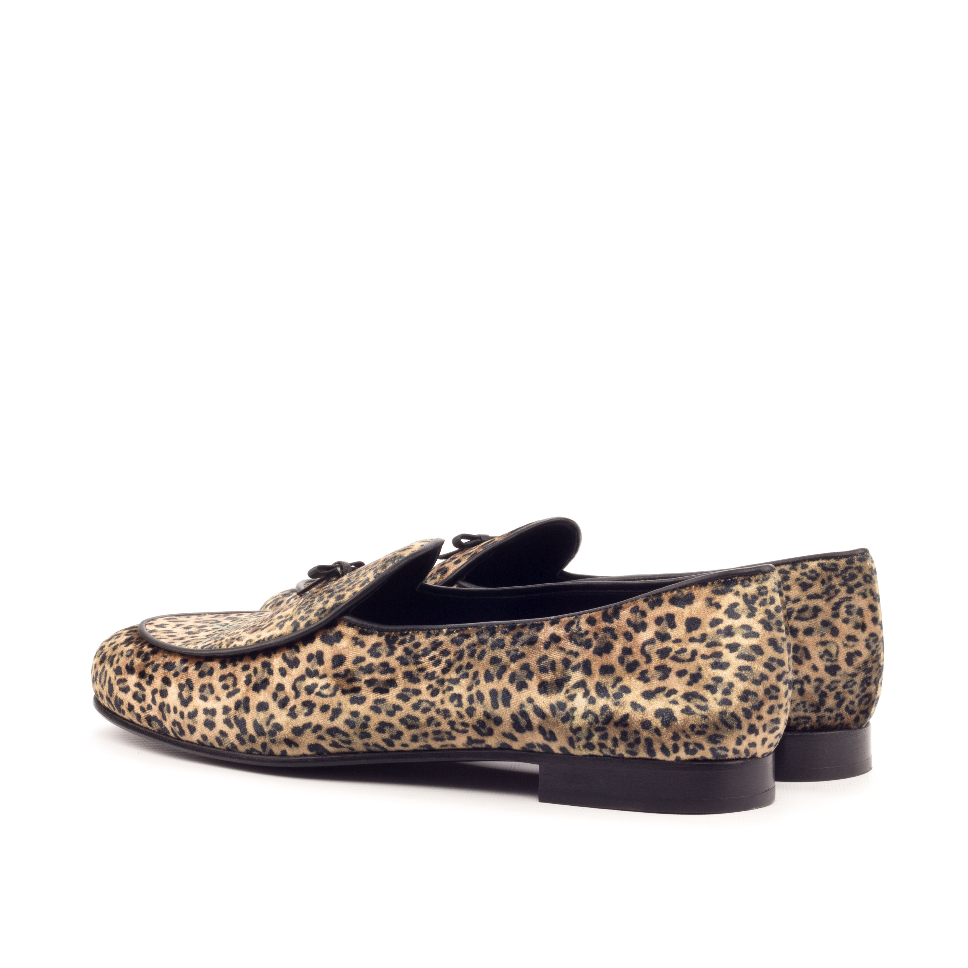 Belgian Slipper alternate view