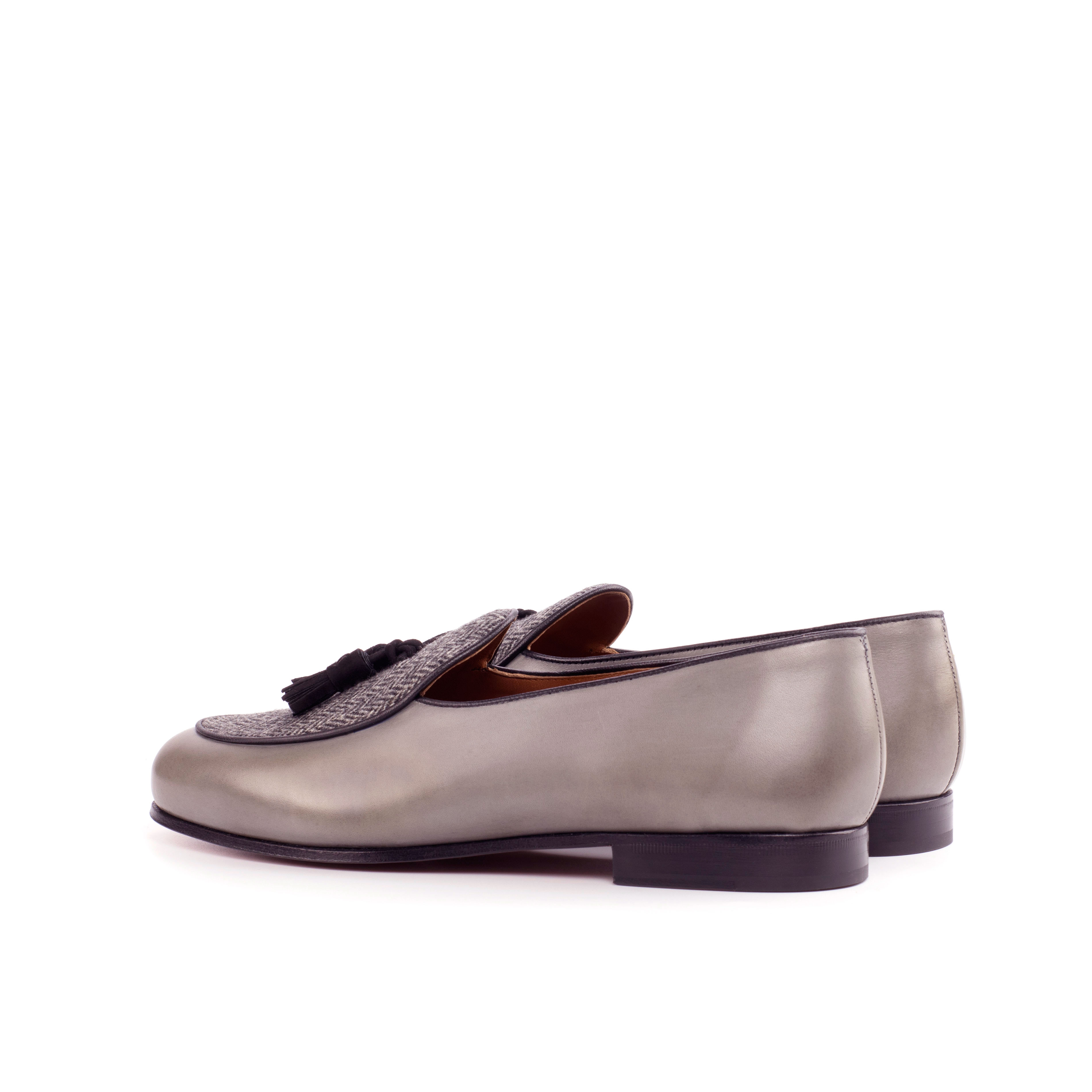 Belgian Slipper alternate view