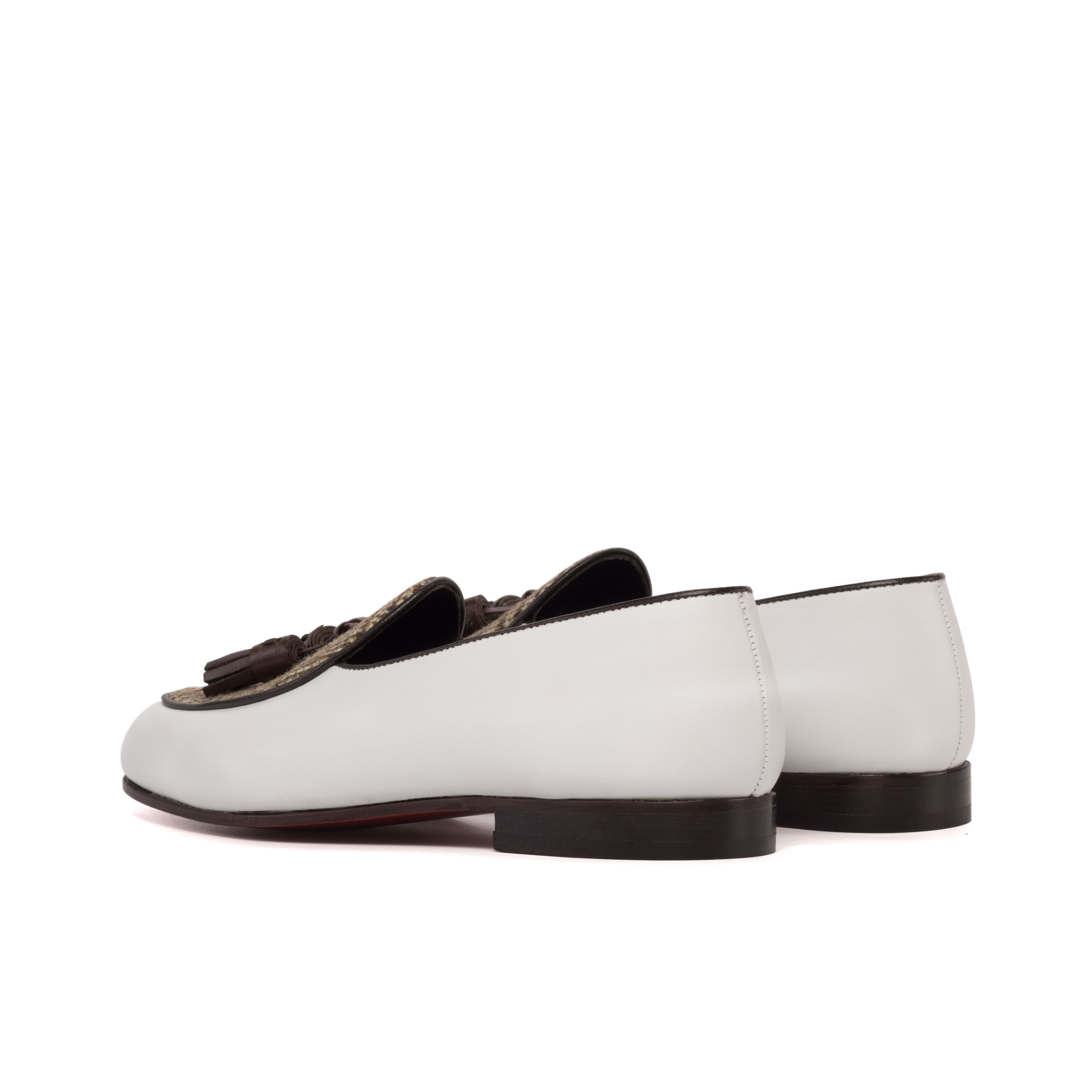 Belgian Slipper alternate view