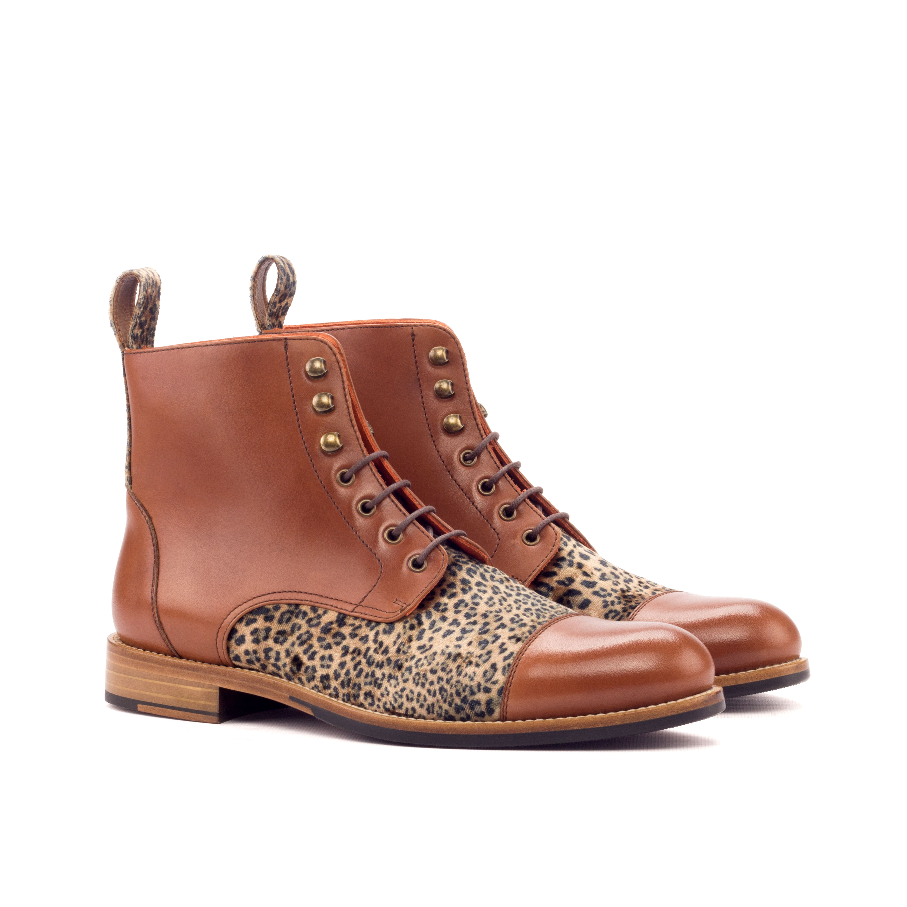 Lace Up Captoe Boot