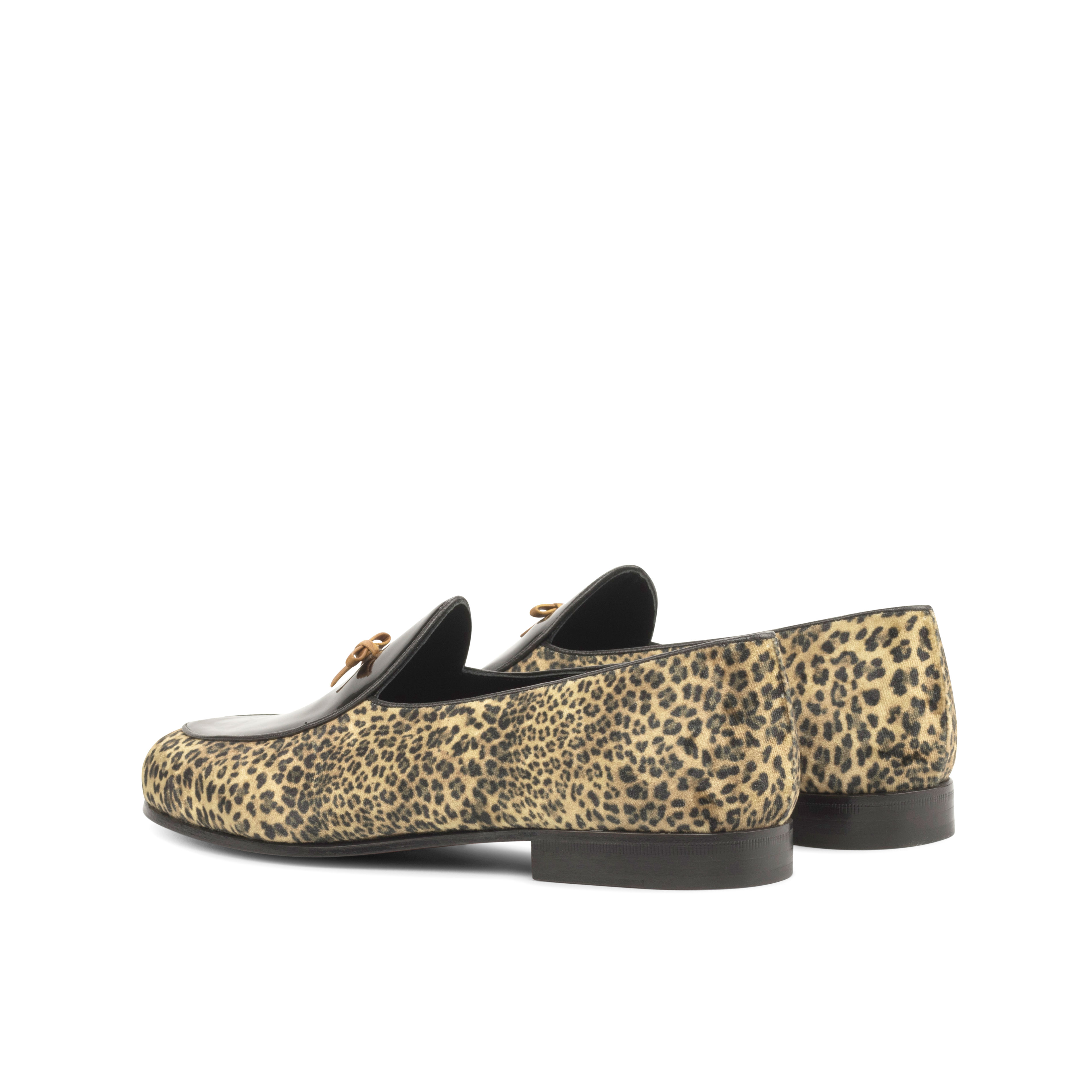 Belgian Slipper alternate view