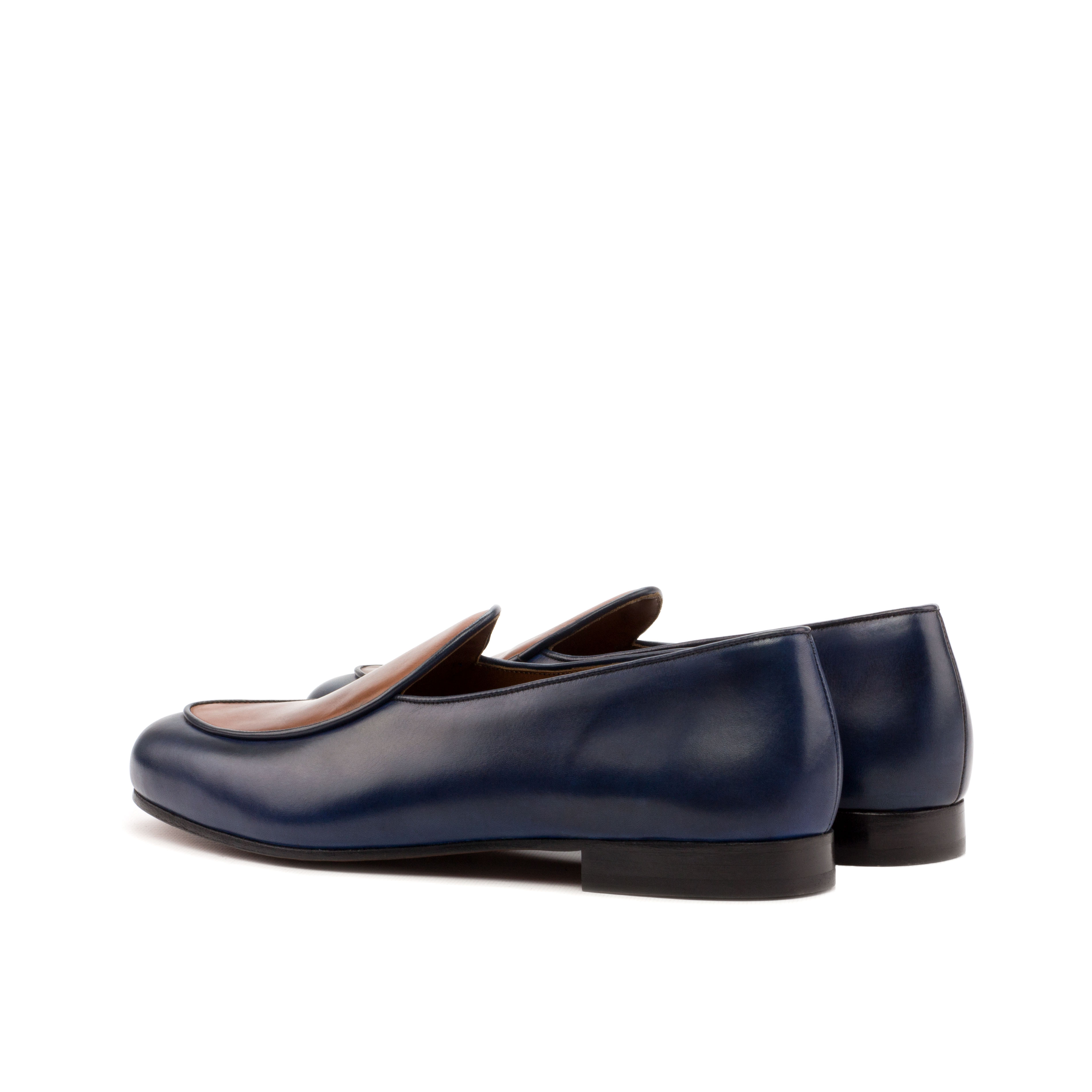 Belgian Slipper alternate view