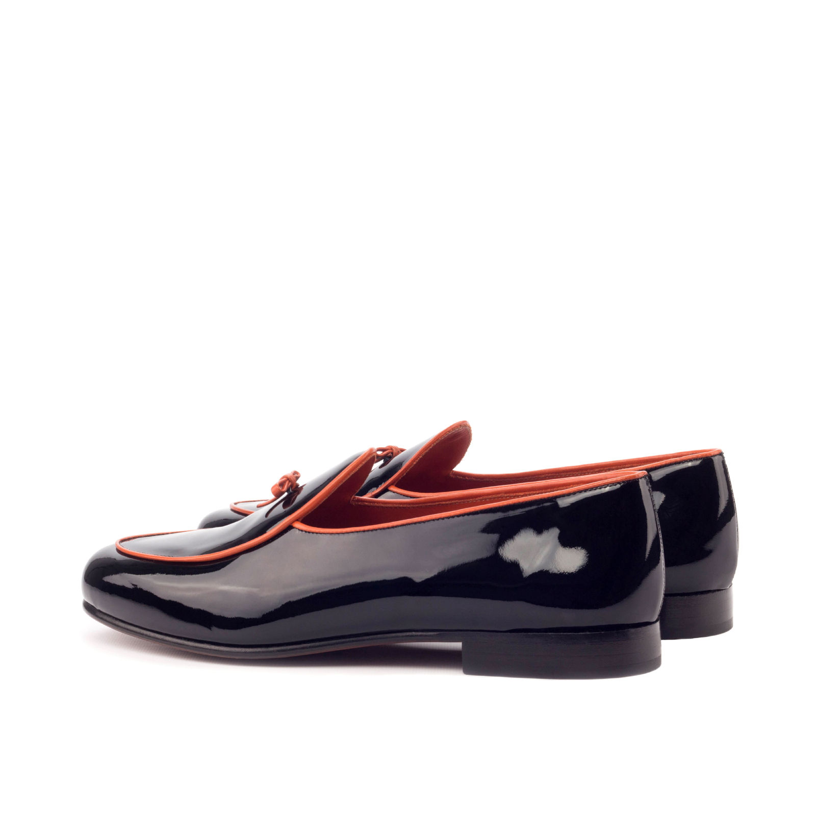 Belgian Slipper alternate view