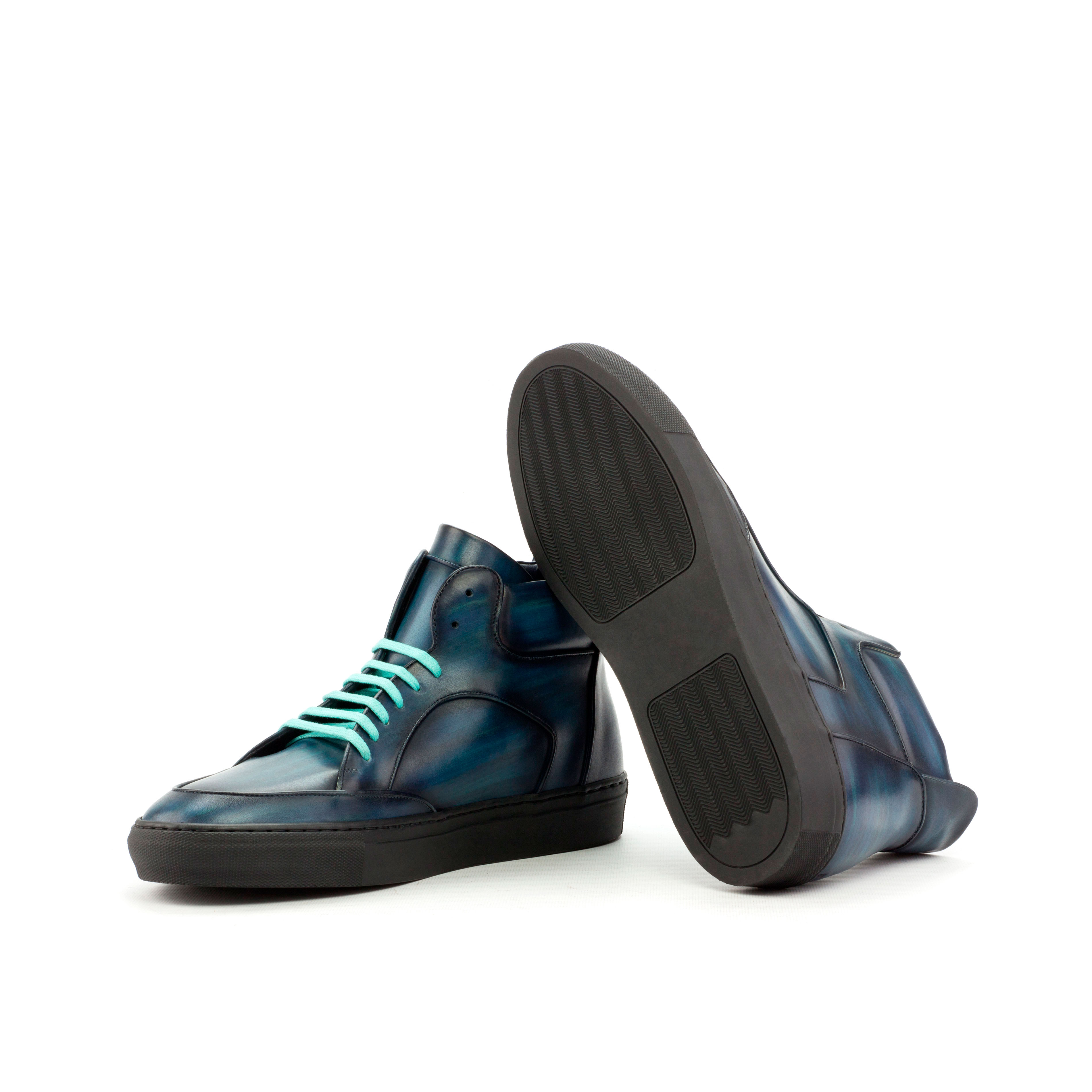 High Top Multi alternate view